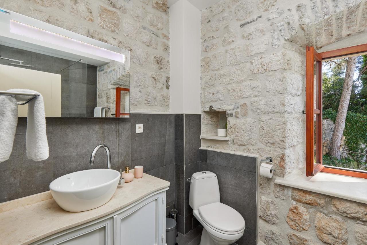 הוילה קוטור Stone House 264 מראה חיצוני תמונה