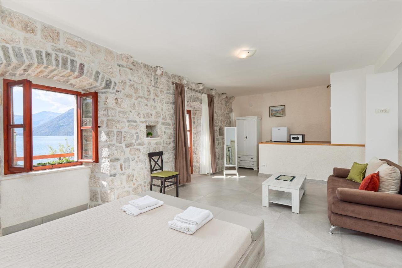 הוילה קוטור Stone House 264 מראה חיצוני תמונה