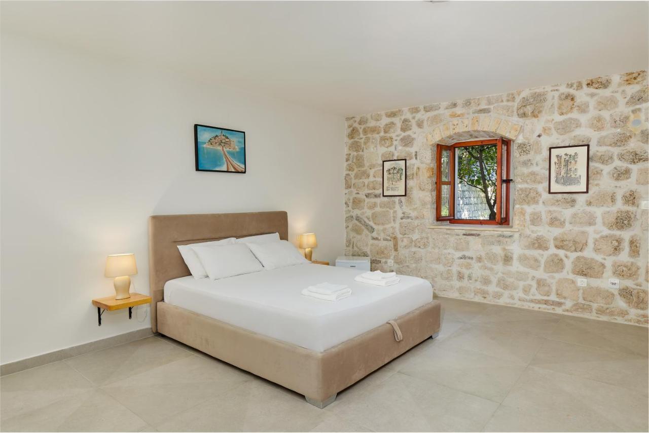 הוילה קוטור Stone House 264 מראה חיצוני תמונה