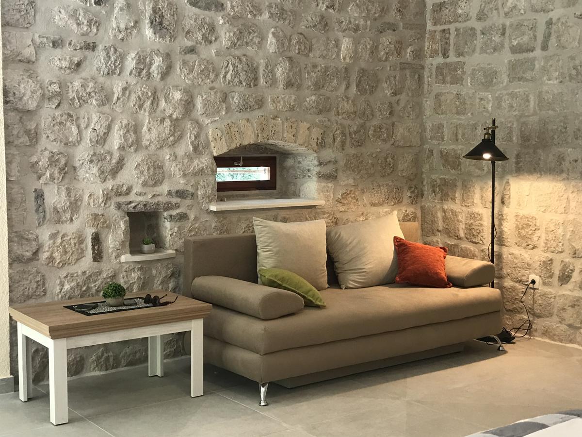 הוילה קוטור Stone House 264 מראה חיצוני תמונה